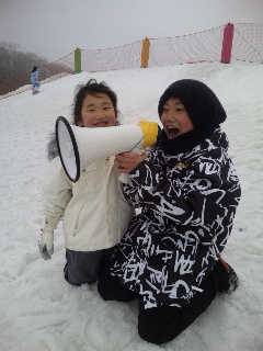 �F�B�{�[�_�[�N������V�уQ�����f�ɏo�v�ł���