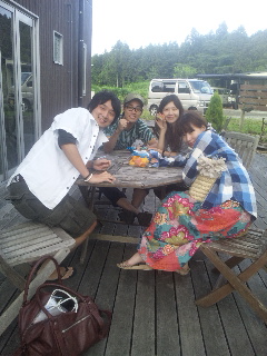 BBQ�I�A��ɁA��a��s�A�E�g���b�g�߂��}�[�x���[���R�X�œ����H�ł��I